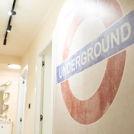 San Fernando Street *